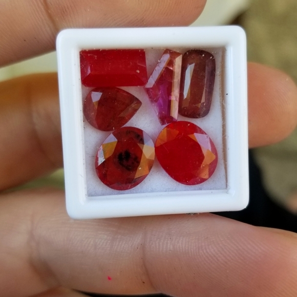 Natural Loose rubies - Picture 8 of 8